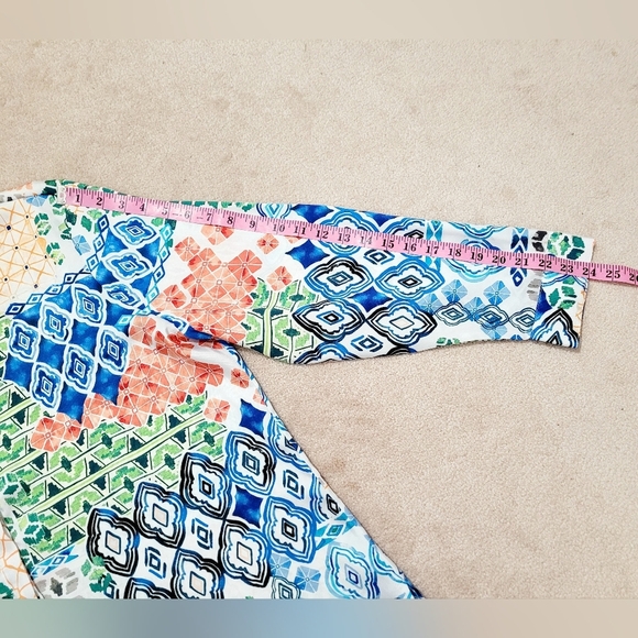 Chico’s Size 3-16/18 Button-Front Blouse Multicolor Geometric Print Long Sleeve - Picture 8 of 10